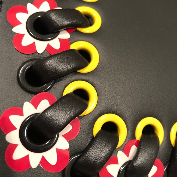 PRICE⬇️NWT Fendi “Dot Com” Floral Grommet Satchel - Picture 2 of 16